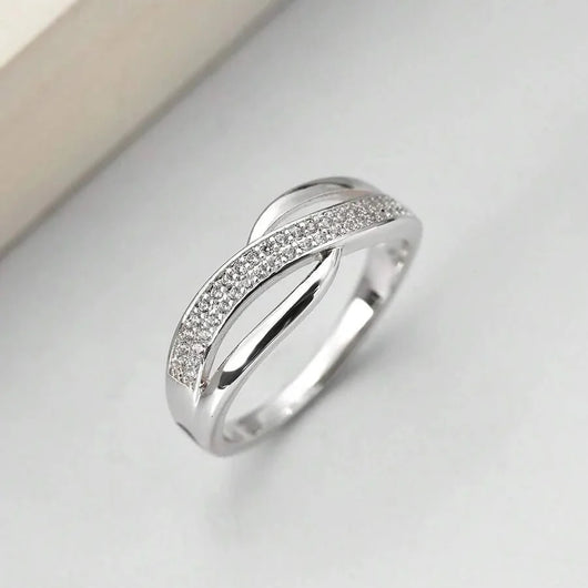 Catherine Classic Gold Zirconia Ring — image 2