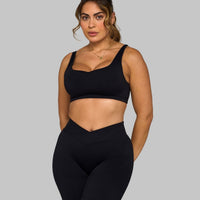 Elevate™ Sweetheart Impact Bra | Night Black