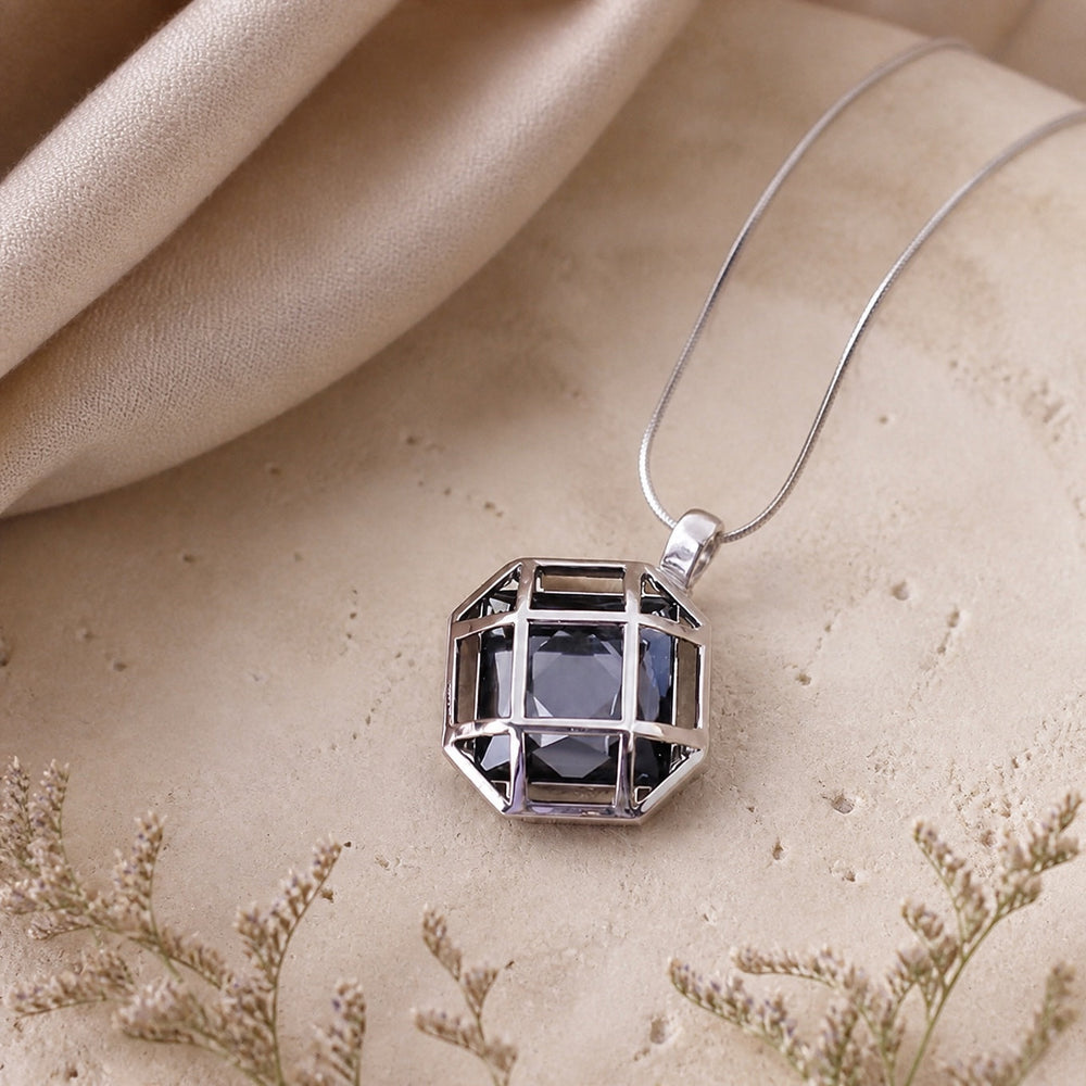 Classic Glass Pendant Necklace — image 1