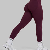Elevate™ Sculpting Mid Waist Scrunch Leggings | Winter Plum