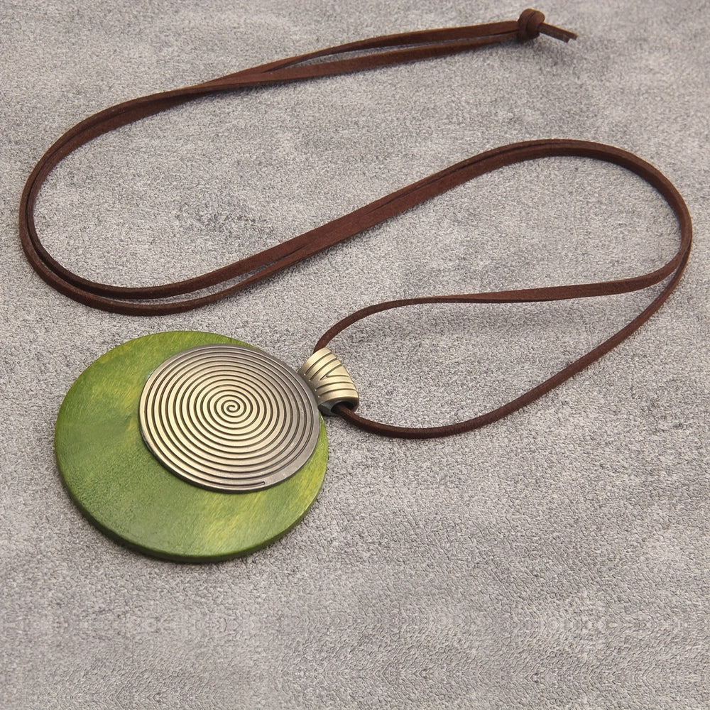 Retro Threaded Pendant Necklace — image 2