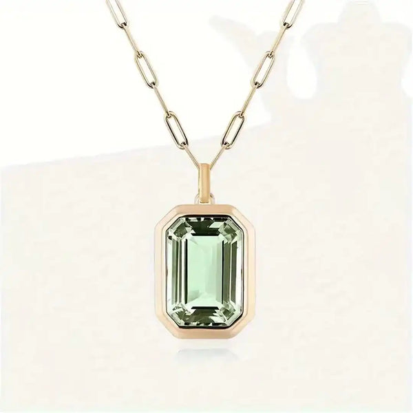 Emerald Paperclip Link Necklace — image 1
