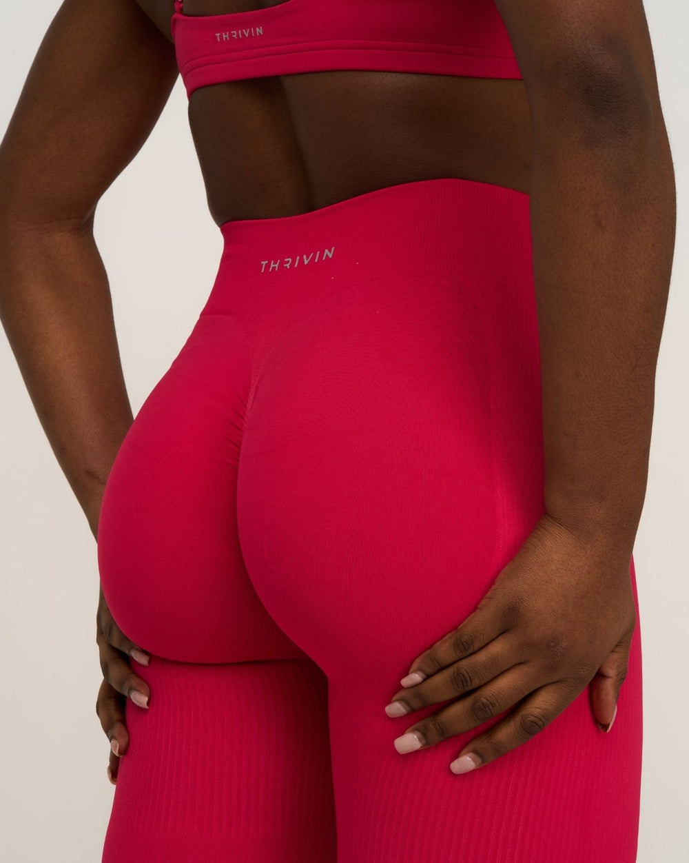 Elevate™ Sculpting Mid Waist Scrunch Leggings | Strawberry