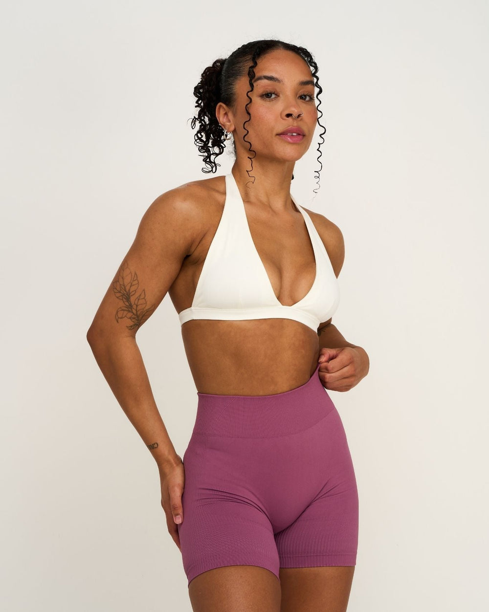 Elevate™ Sculpting Seamless V-Neck Halter Bra | Cream