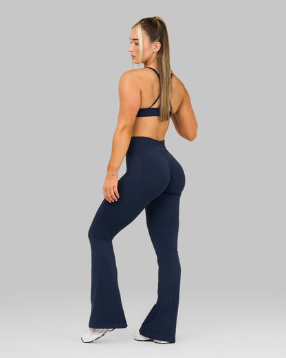 Elevate™ Sculpting Mid V-Waist Scrunch Flare | Midnight Navy
