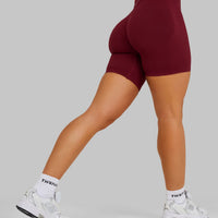 Elevate™ Sculpting Mid Waist Scrunch Shorts | Fine Wine