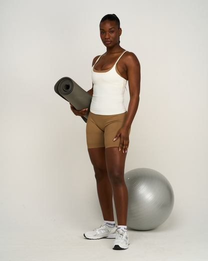 Elevate™ Sculpting Seamless Scoop Neck Cami | Cream