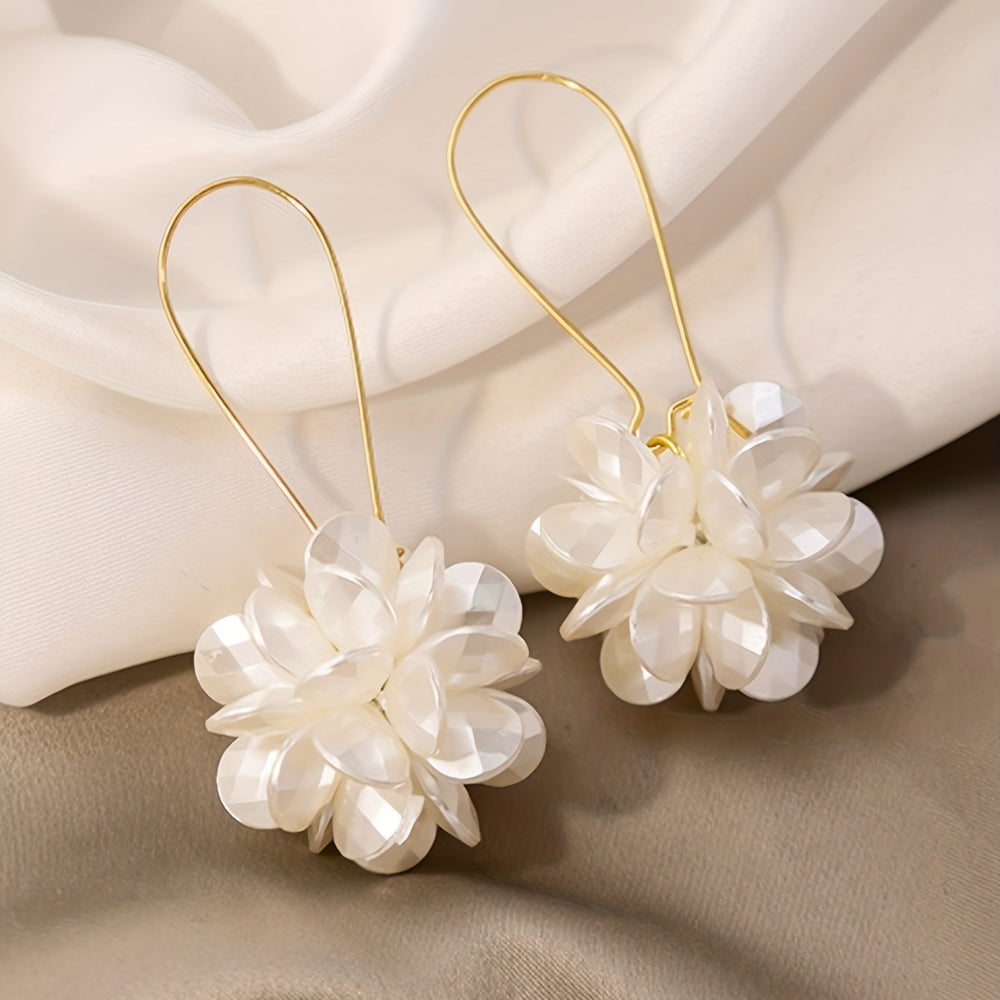Exquisite White Flower Earrings — image 1