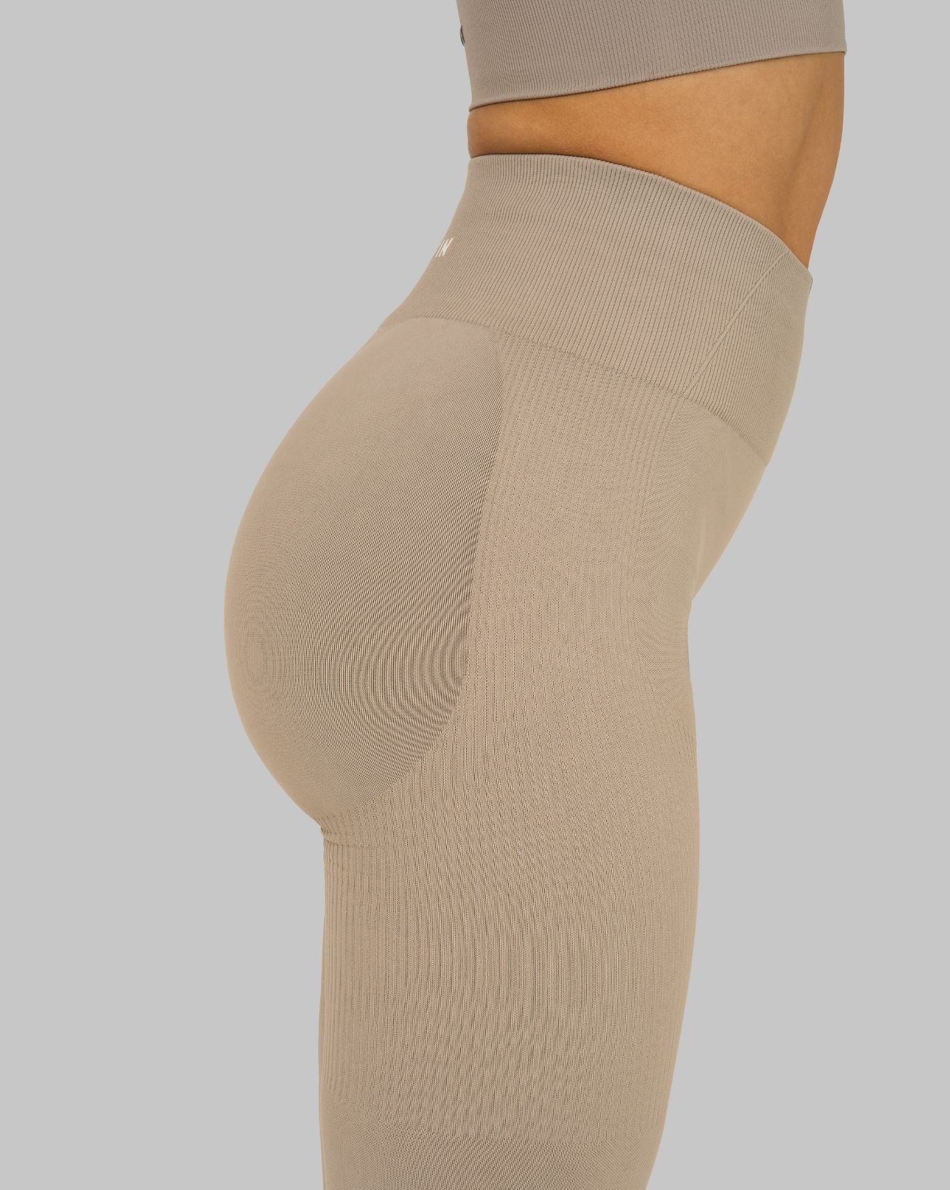 Elevate™ Sculpting High Waist Scrunch Leggings | Latte