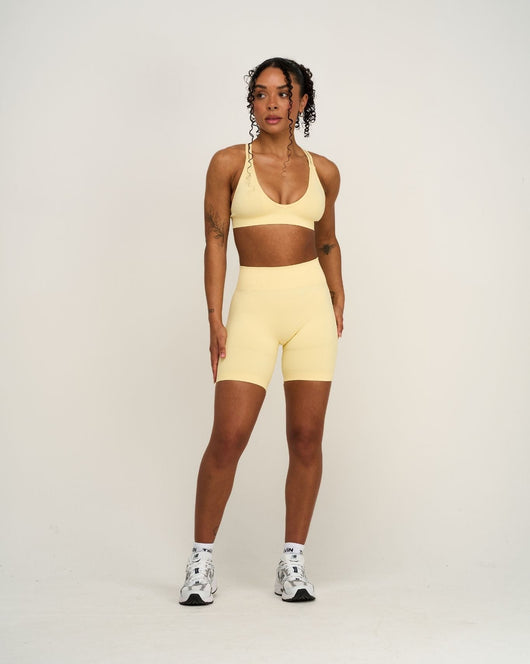 Elevate™ Sculpting Seamless High Apex Bra | Golden Butter
