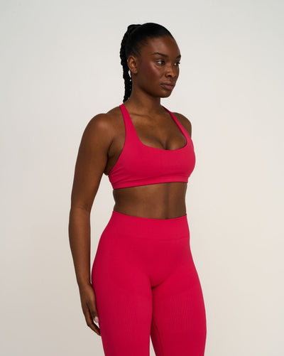 Elevate™ Sculpting Medium Impact Multiway Bra | Strawberry