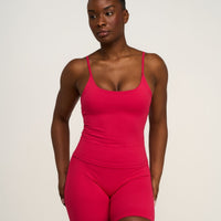 Elevate™ Sculpting Seamless Scoop Neck Cami | Strawberry