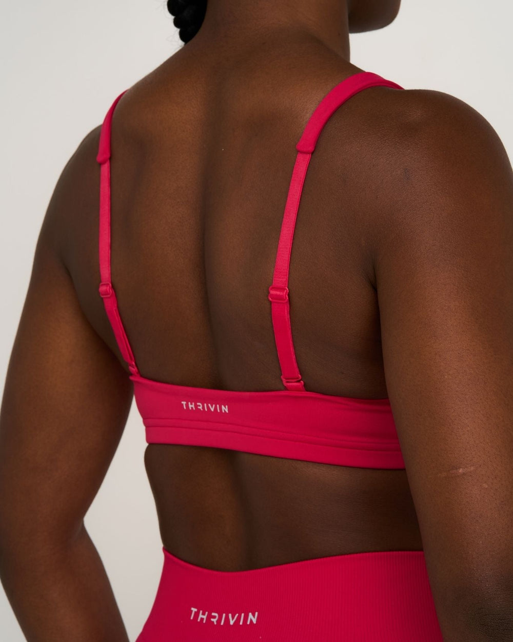 Elevate™ Sculpting Medium Impact Multiway Bra | Strawberry