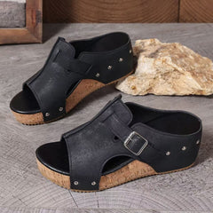 OSONN Women’s RetroBay Buckle Peep-Toe Wedge Sandals – Rivet-Detail Platform Beach Shoes (US 5–10.5)