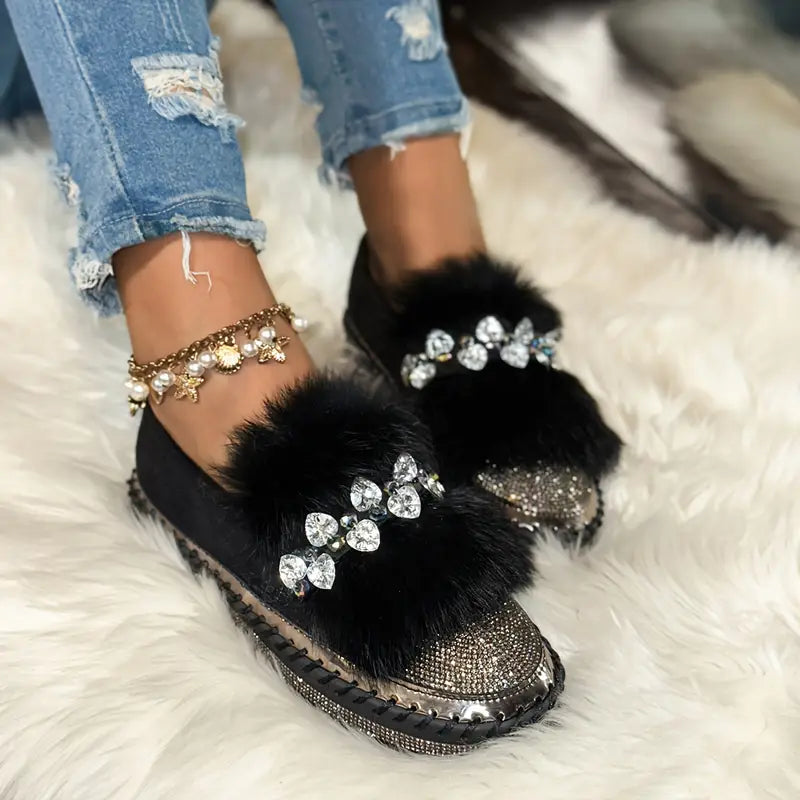 Aurora – Luxe Fur & Sparkle