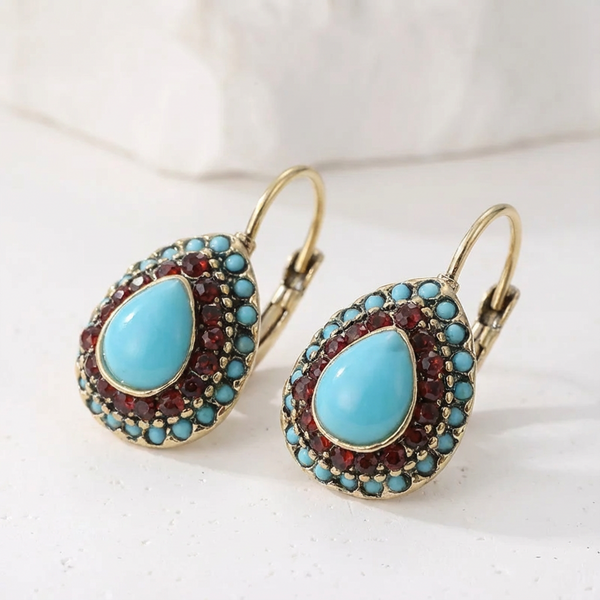 Vintage Crystal Teardrop Earrings — image 1