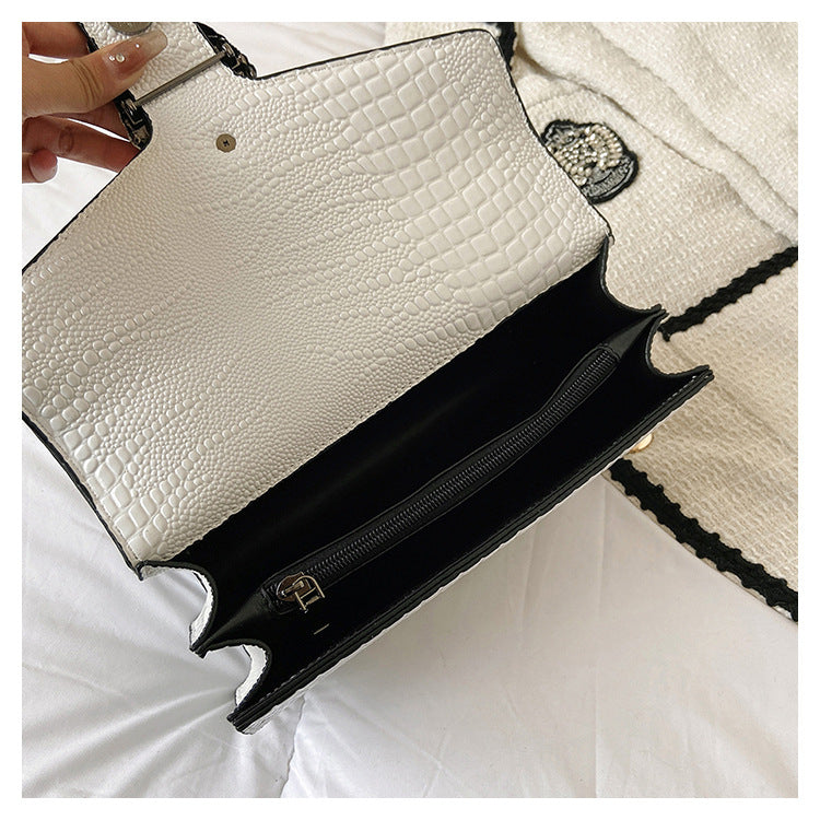 Bootara Women's Chain Flap Bag - Trendy PU Leather Shoulder & Crossbody Purse