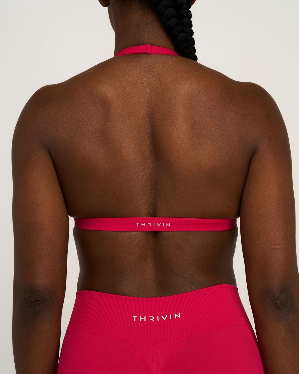 Elevate™ Sculpting Seamless V-Neck Halter Bra | Strawberry