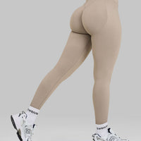 Outline V-Waist Leggings | Latte