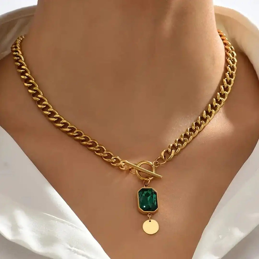 Chunky Chain Emerald Gold Pendant Necklace — image 1