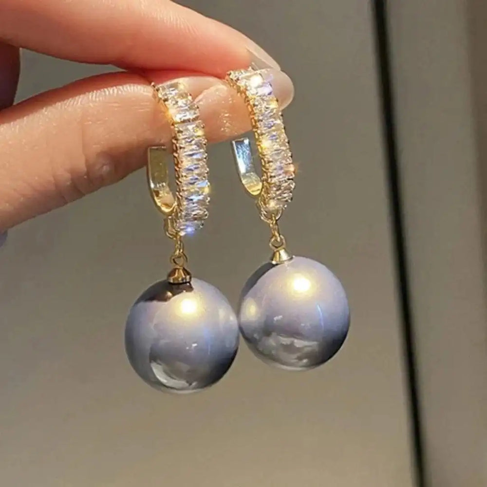 Elegant Pearl and Zirconia Earrings — image 4