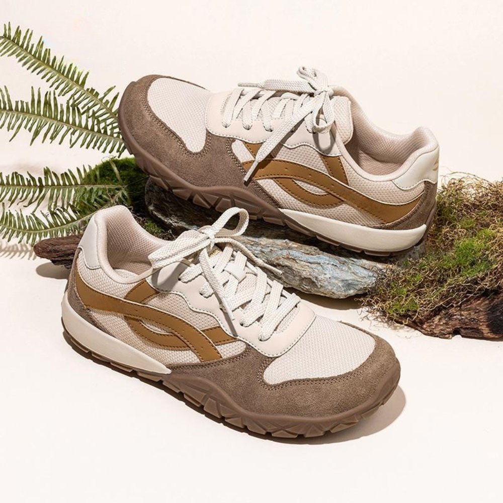 Trail Retro Wide-Fit Sneakers – Made for Real Feet, Built for Real Life