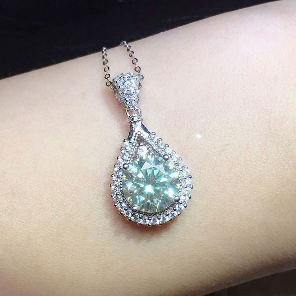 Alindra Voselle Teardrop Necklace — image 2