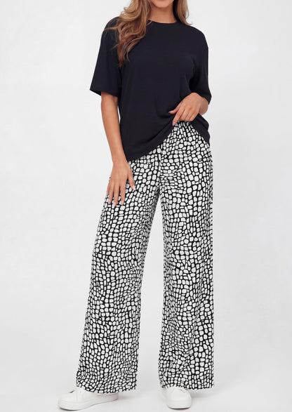 Osonn Women's 2 Piece Lounge Sets Summer Casual Short Sleeve Tops Leopard Flowy Pants Pajamas Vacation Travel Outfits