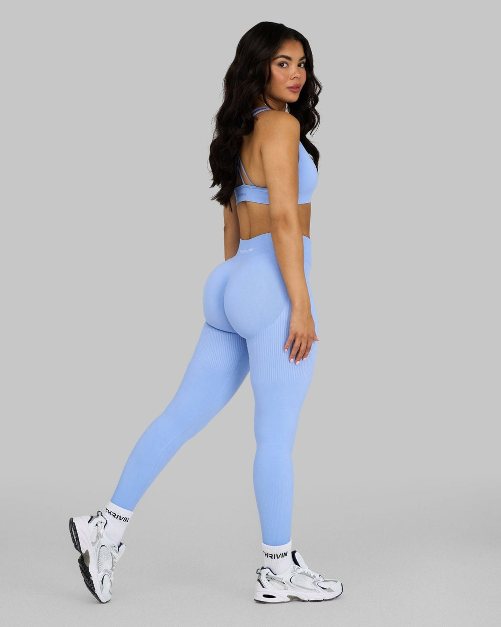 Elevate™ Sculpting Mid Waist Scrunch Leggings | Glacier