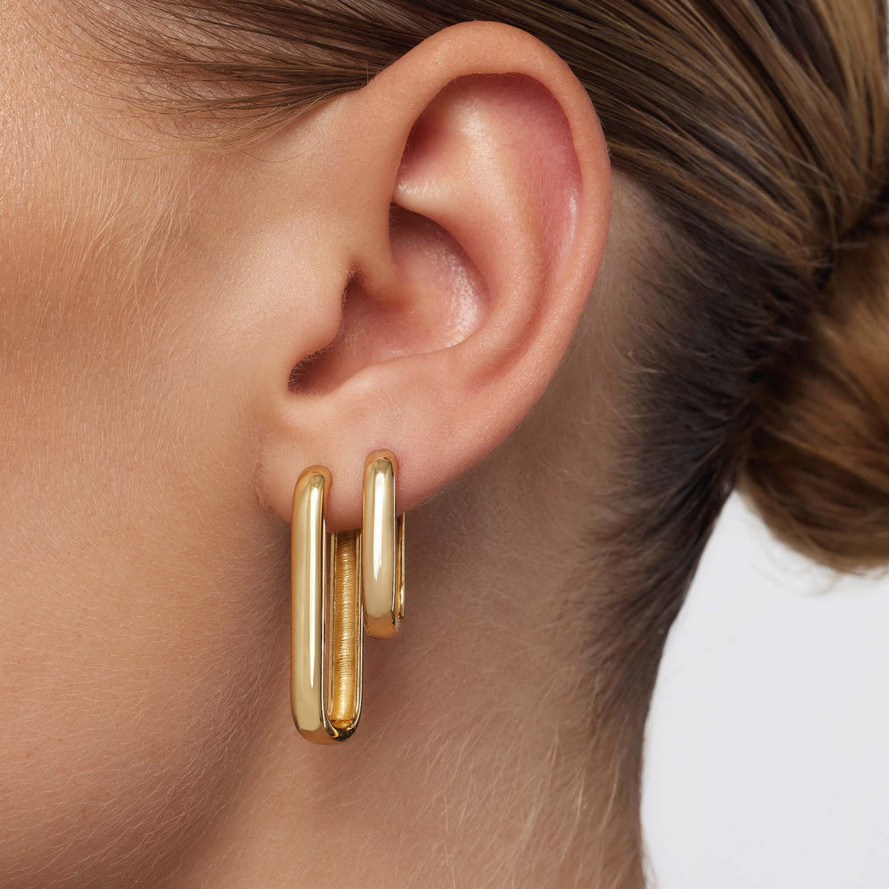 Elegant Icon Golden Hoops — image 3