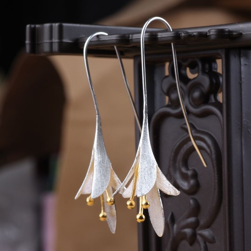 Exclusive Silver Floral Earrings — image 1