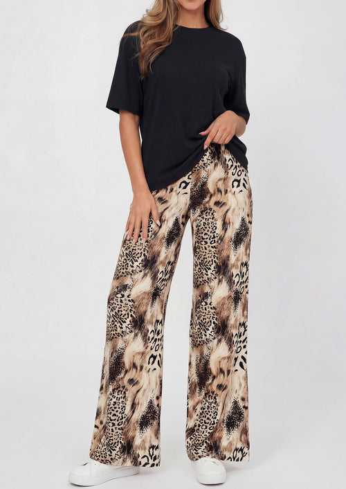 Osonn Women's 2 Piece Lounge Sets Summer Casual Short Sleeve Tops Leopard Flowy Pants Pajamas Vacation Travel Outfits