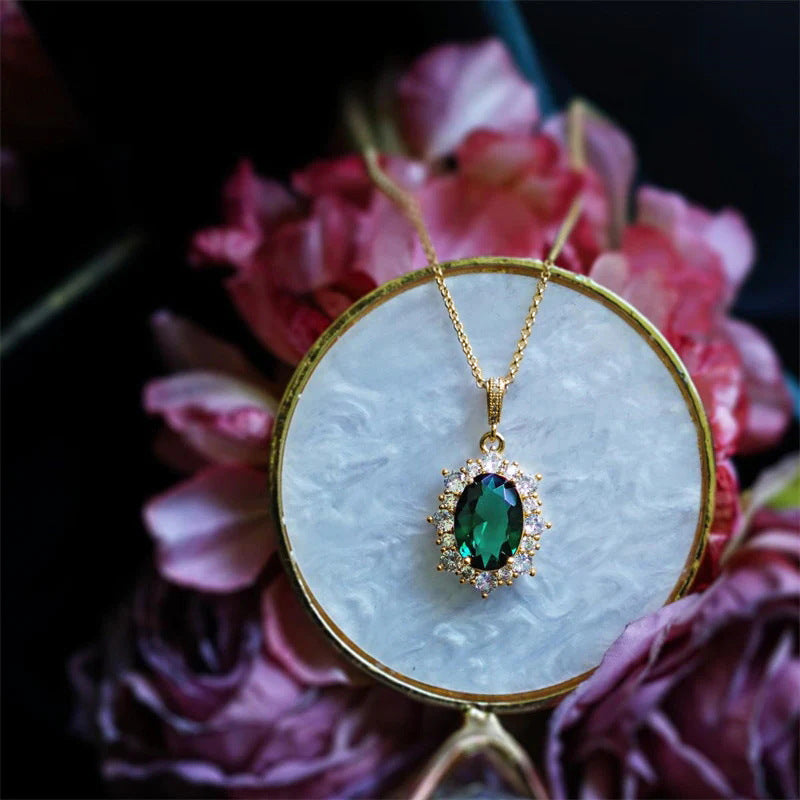 Isolde Maren Emerald Gold Necklace — image 2