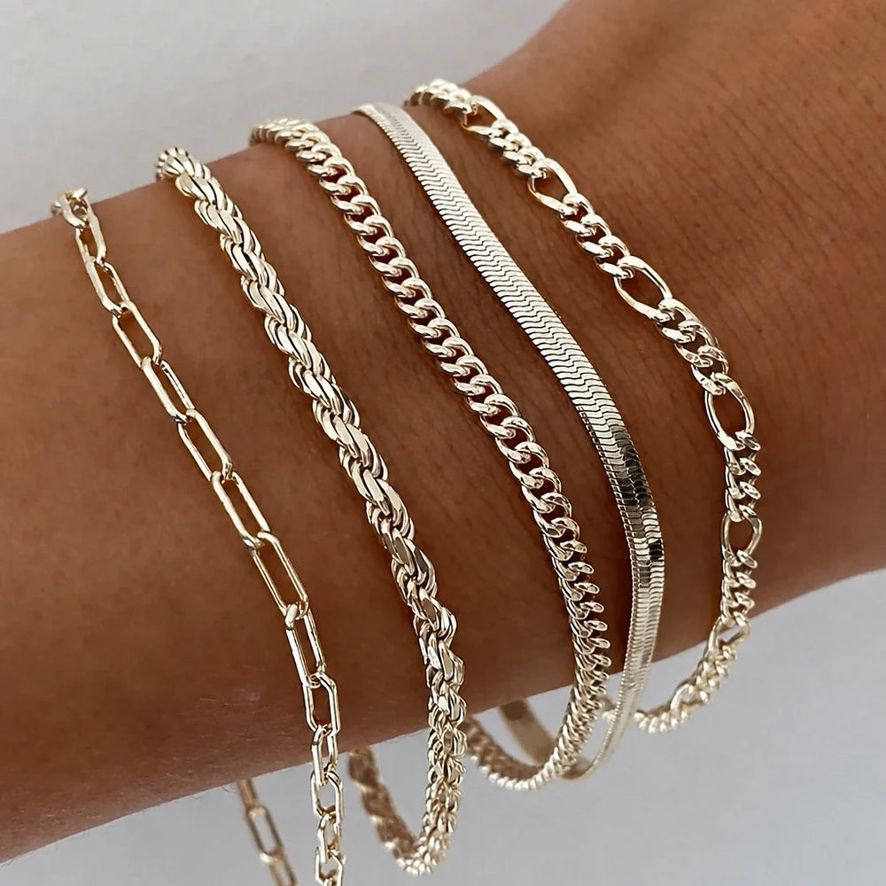 White Gold Timeless Bracelet Set — image 1