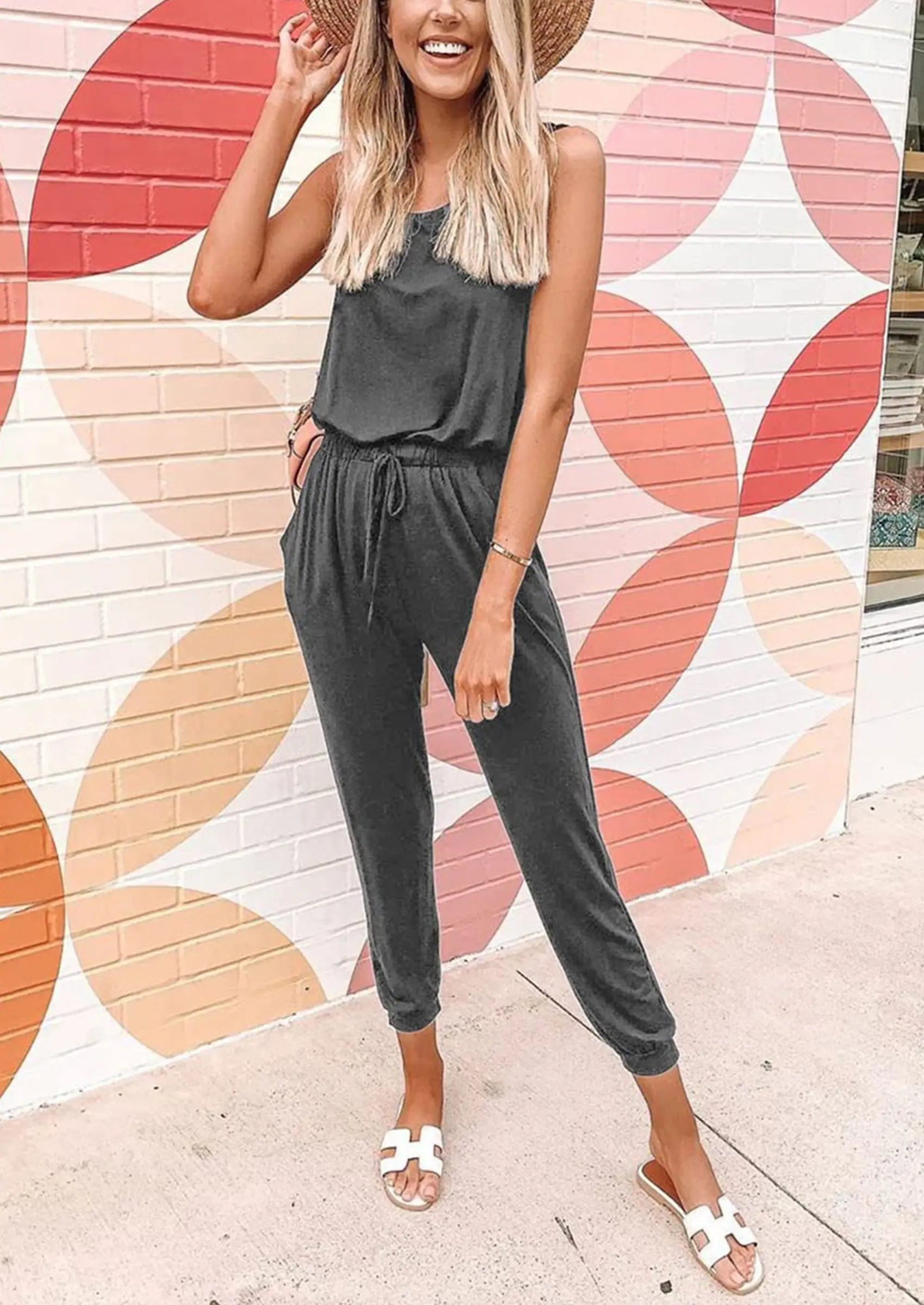 Osonn Two Piece Outfit Sets Casual Sleeveless Crewneck Tops and Sweatpants