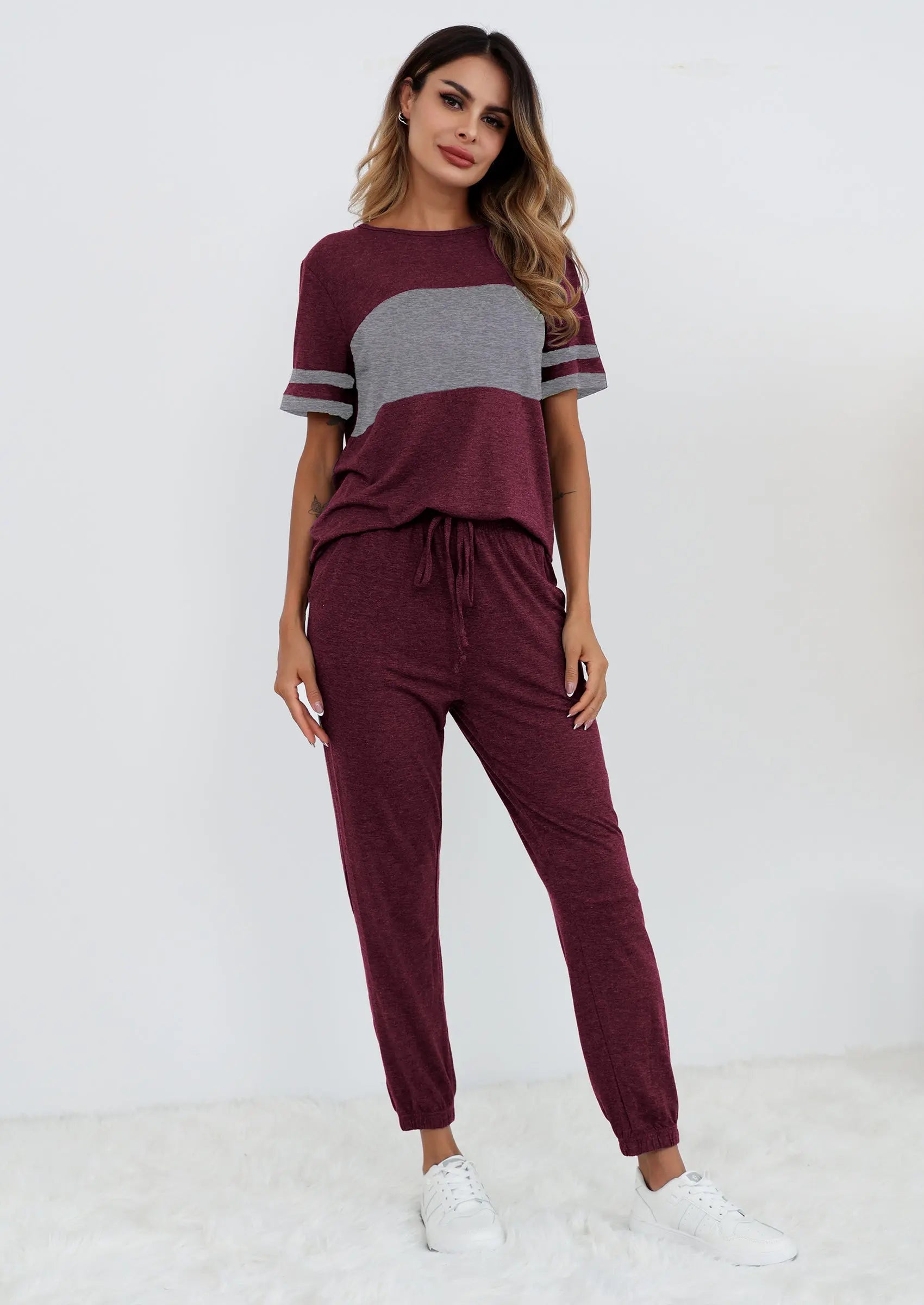 Osonn Women's Two Piece Lounge Sets Spring Summer Jogger Pants Vacation Outfits Travel Airplane Matching Clothes