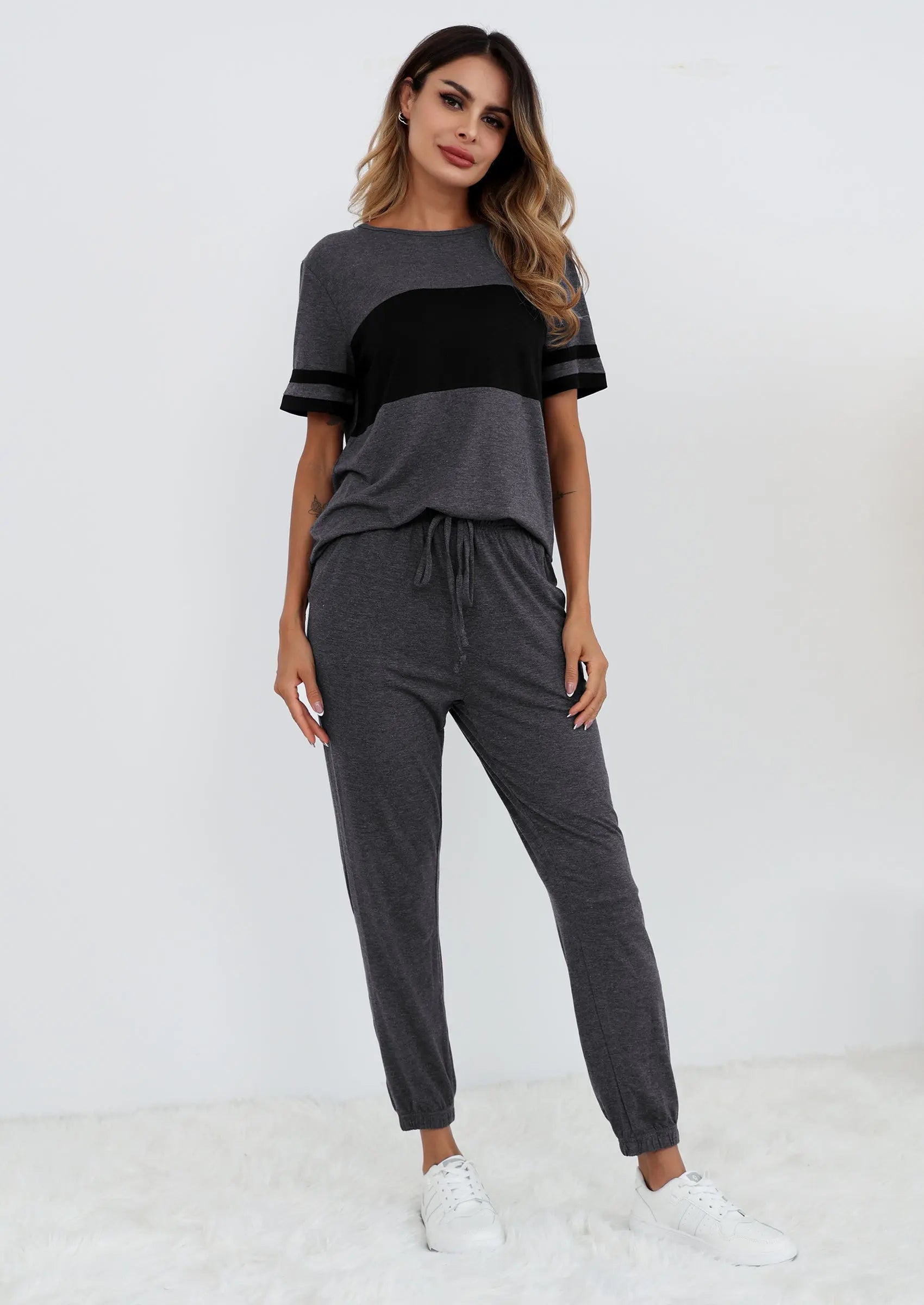 Osonn Women's Two Piece Lounge Sets Spring Summer Jogger Pants Vacation Outfits Travel Airplane Matching Clothes
