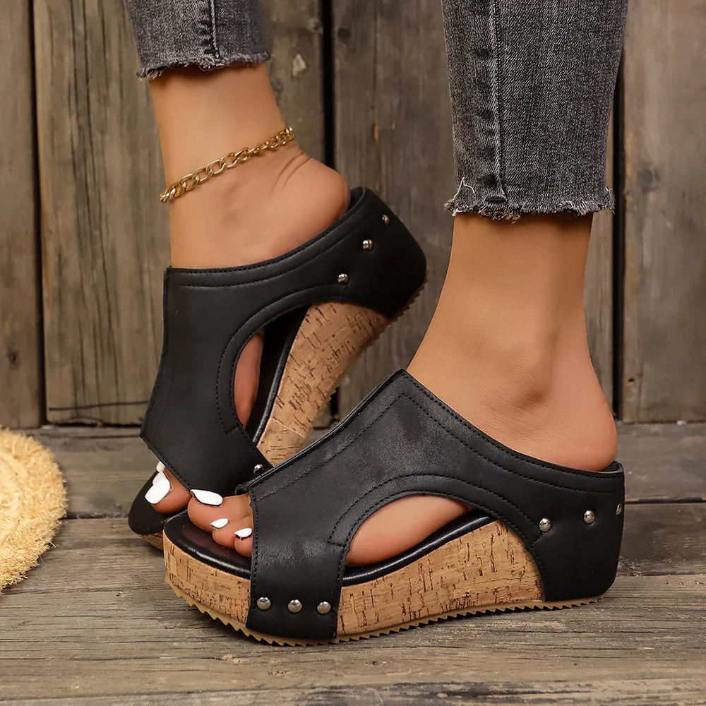 Lumi Stud Wedges
