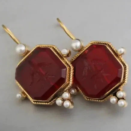 Vintage Pearl Geometric Earrings — image 5