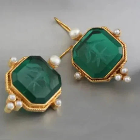 Vintage Pearl Geometric Earrings — image 3