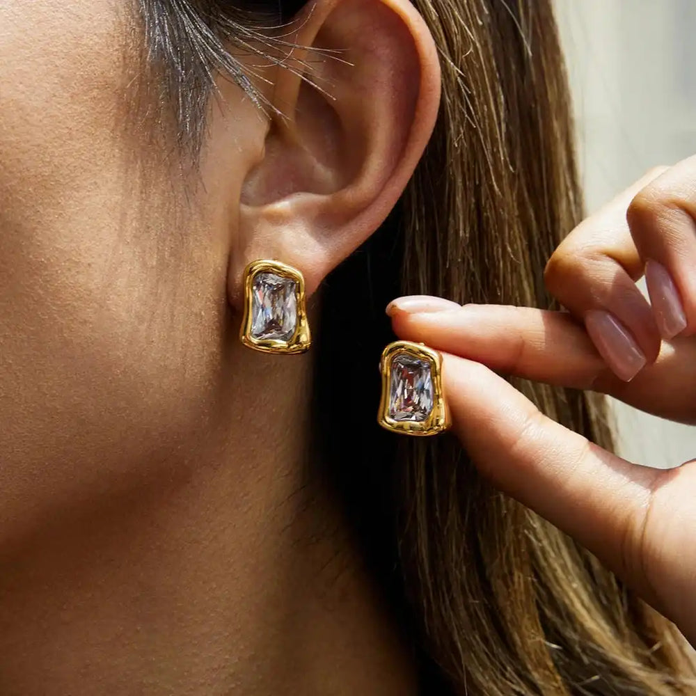 Timeless Gold Zircon Square Earrings — image 4