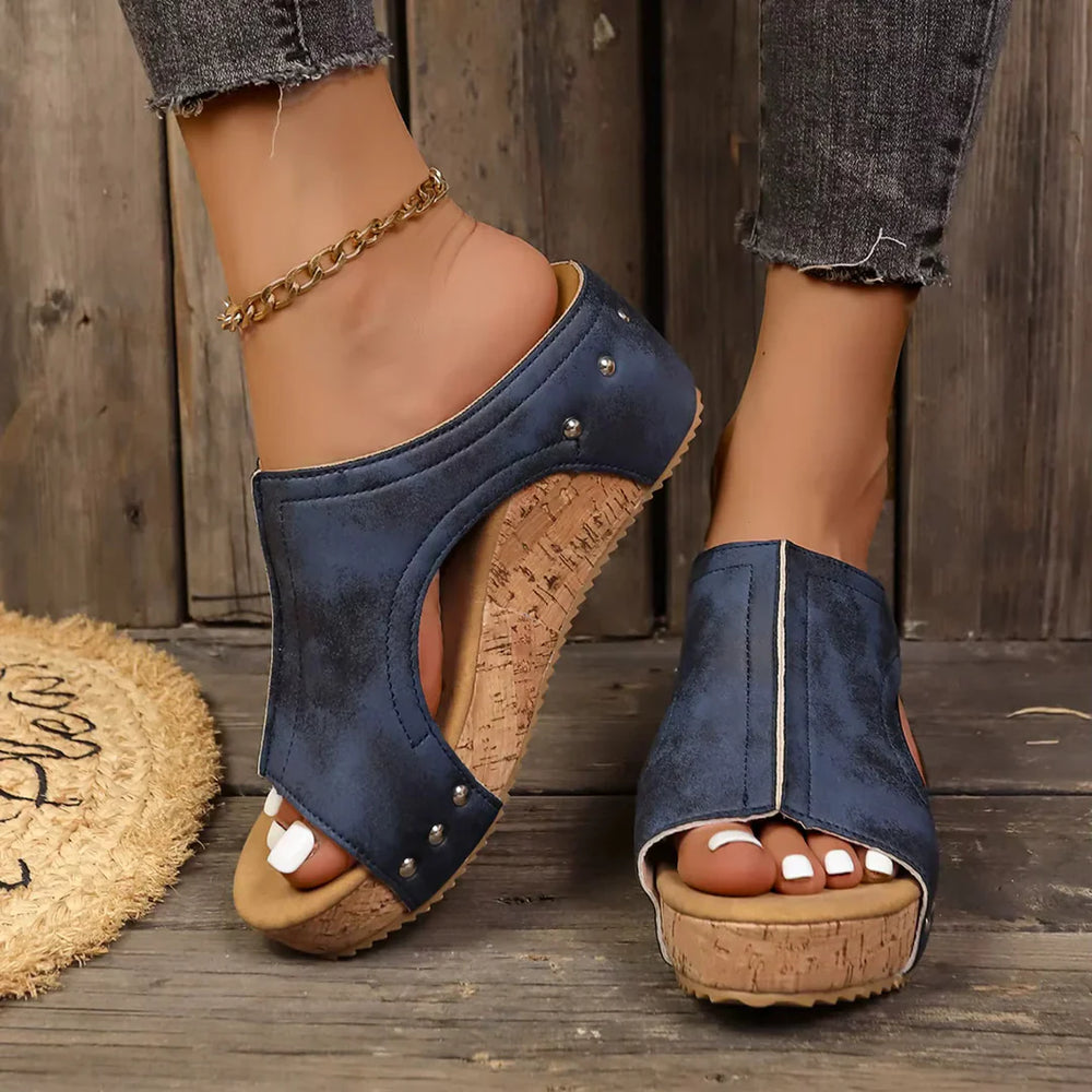 Lumi Stud Wedges