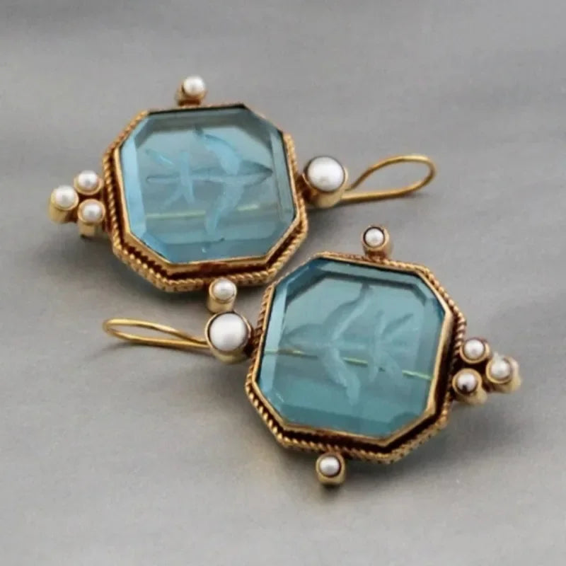 Vintage Pearl Geometric Earrings — image 2