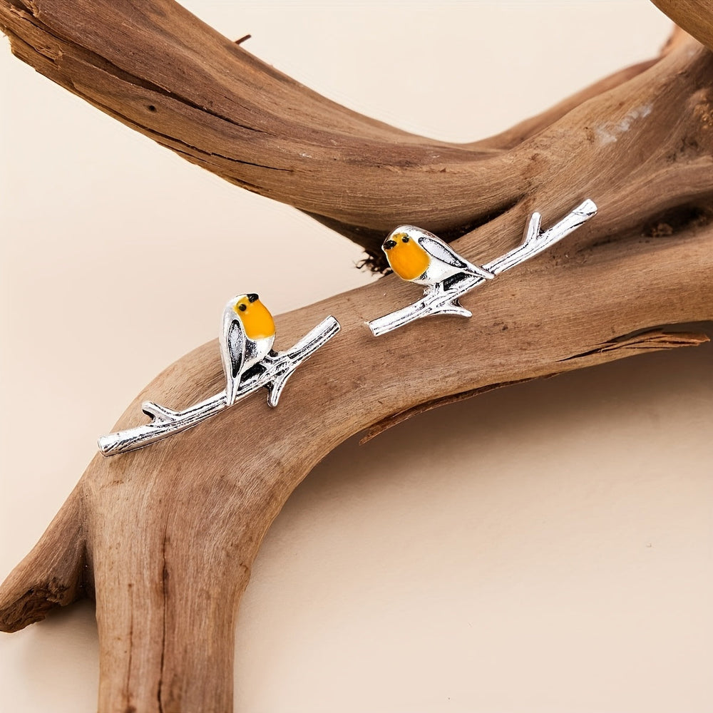 Vintage Birdie Silver Earrings — image 2