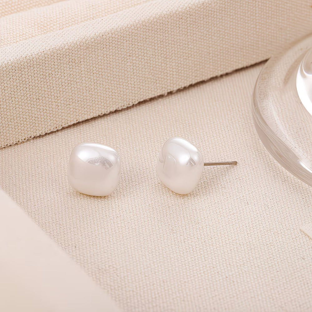 Elegant Square Pearl Stud Earrings — image 2
