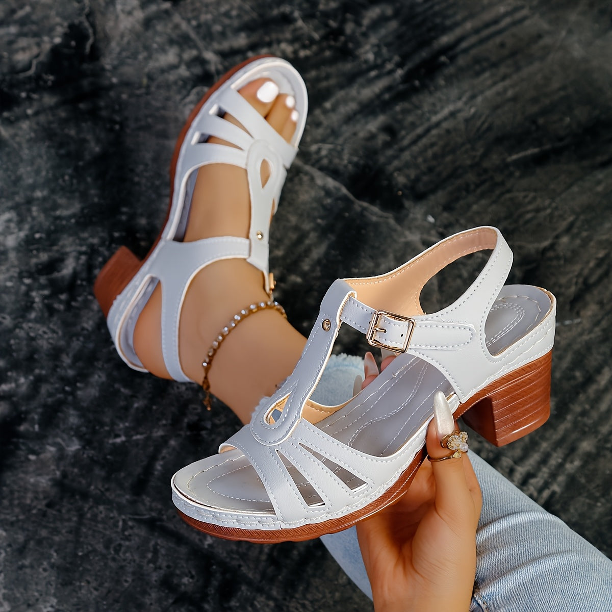 Bohemian Style Women'S Wedge Sandals - Comfortable PU Cover, Open Toe, Buckle Strap, Heart Detail, Versatile for Beach & Travel, Black & White Design, Strappy Sandals