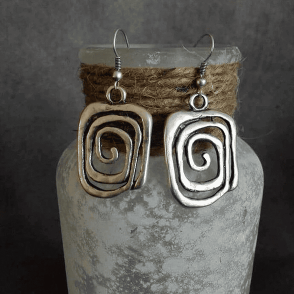 Vintage Spiral Silver Earrings — image 1