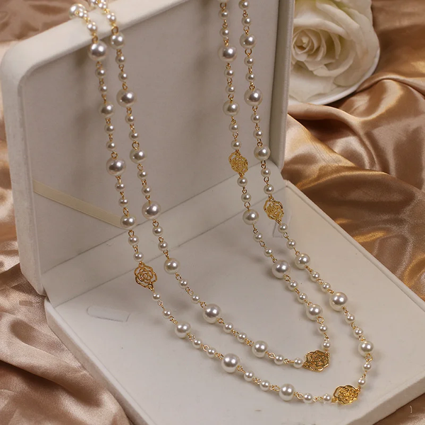 Elegant Gold Pearl Necklace — image 1