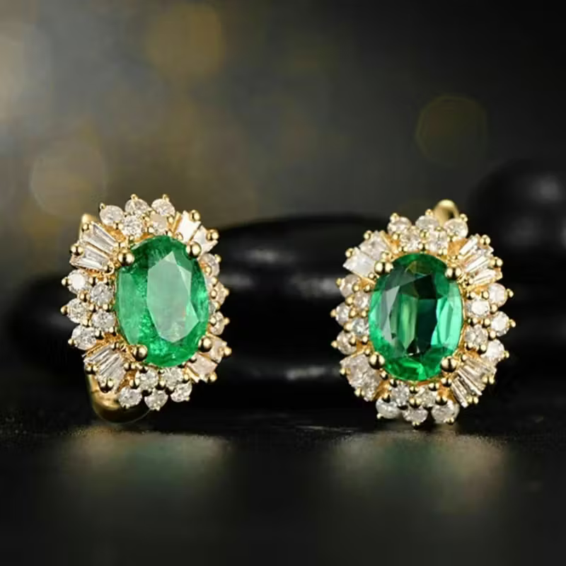 Elegant Emerald Royale Earrings — image 3