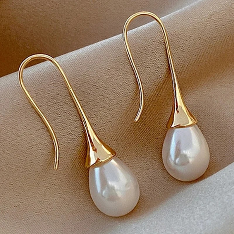 Classic Pearl Earrings — image 1